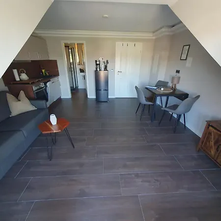 アパート Neumuehler Hof- 