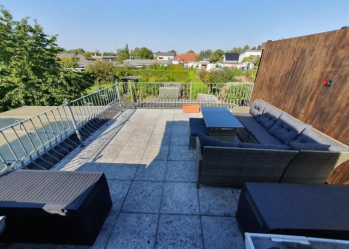 Neumühler Hof- Benjamin Mit Großer Privater Dachterasse Und Guter Anbindung In Apartment *