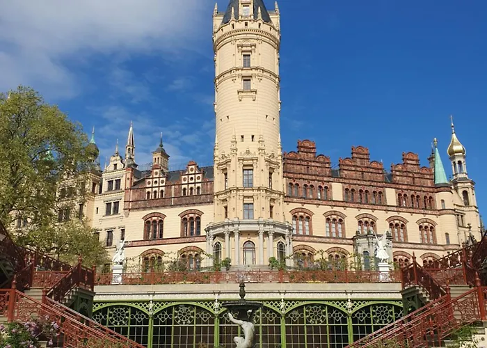 Neumühler Hof- Benjamin Mit Großer Privater Dachterasse Und Guter Anbindung In Apartment *